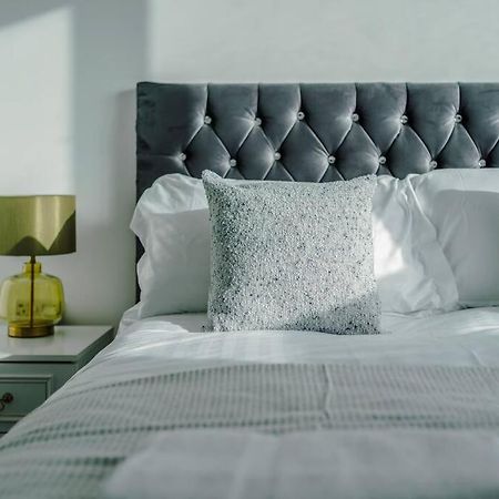 Stunning 2-Bed Premium Apartment - Free Wi-Fi Preston  Exterior photo