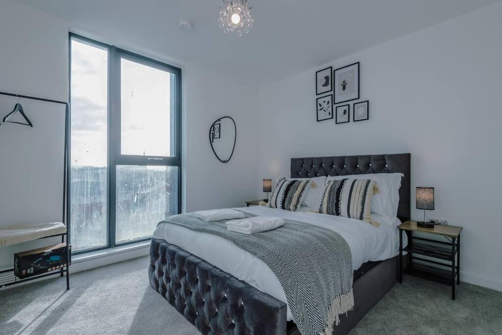 Stunning 2-Bed Premium Apartment - Free Wi-Fi Preston  Exterior photo